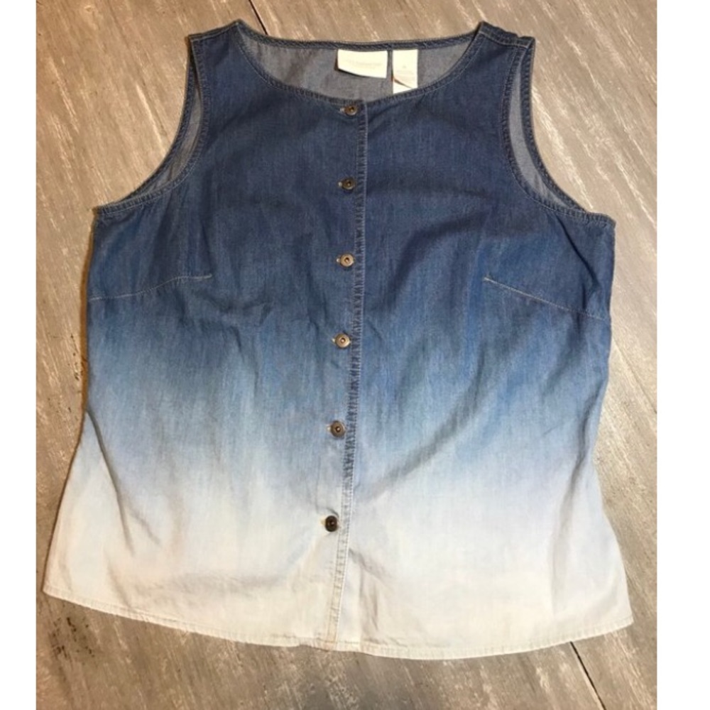 Liz Claiborne sleeveless Ombre Top